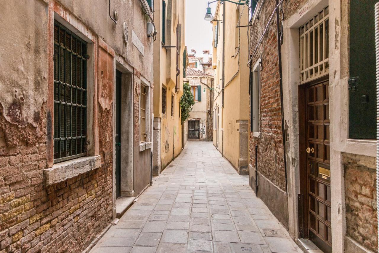 Appartamento Gold And Red - The Venetian Style With Terrace Esterno foto